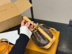 Louis Vuitton New Nano Bucket Bag Vintage Monogram - Image 6