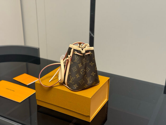 Louis Vuitton New Nano Monogram Bucket Bag - Image 7