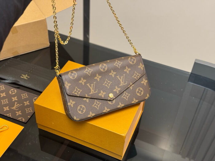 Louis Vuitton Three-In-One Three-Piece Set Bag Original Fabric Lining Quality Enhanced - Image 2