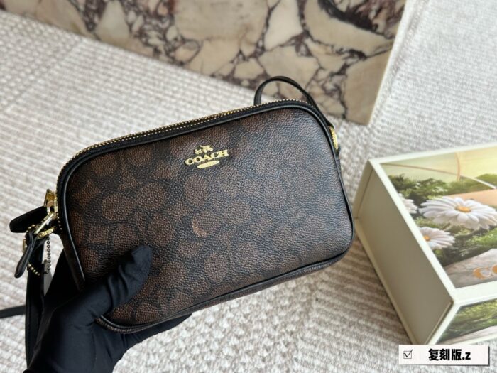 Coach Compact Camera Bag With Double Zipper Closure – Small In Size Yet Spacious Inside. Dimensions: 19 × 12 Cm - Image 1