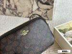 Coach Compact Camera Bag With Double Zipper Closure – Small In Size Yet Spacious Inside. Dimensions: 19 × 12 Cm - Image 2