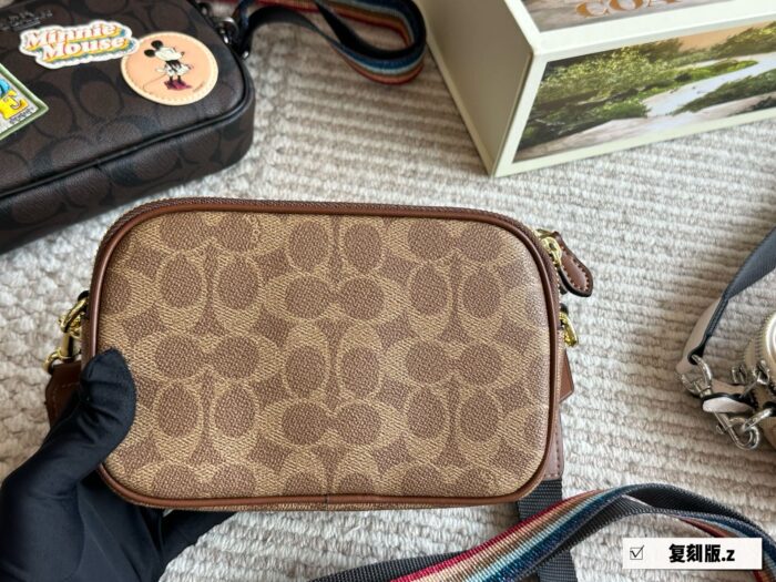 Coach Small Camera Bag Double-Zipper Design Compact Size With Ample Capacity - Image 6
