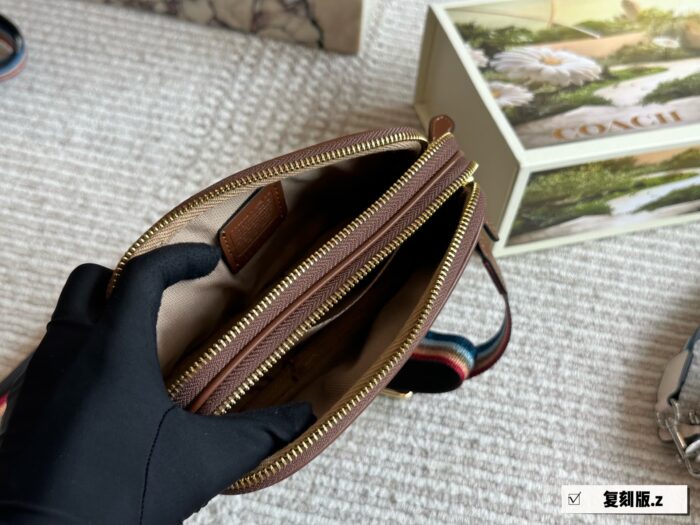 Coach Small Camera Bag Double-Zipper Design Compact Size With Ample Capacity - Image 9