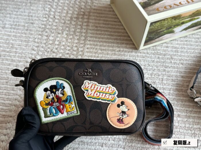 Coach Small Camera Bag Double-Zipper Design Compact Size With Ample Capacity - Image 13