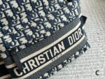 Dior Monogram Backpack With Oblique Pattern Embroidery Comfortable And Adorable - Image 2