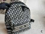 Dior Monogram Backpack With Oblique Pattern Embroidery Comfortable And Adorable - Image 4