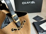 Chanel Métiers D'Art Collection - Patchwork Calfskin Diamond Quilted Chain Shoulder Bag - Image 5