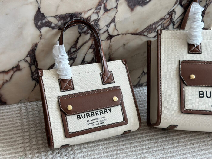 Burberry Canvas Tote Bag Pink Sweet Style Fits Ipad - Image 2