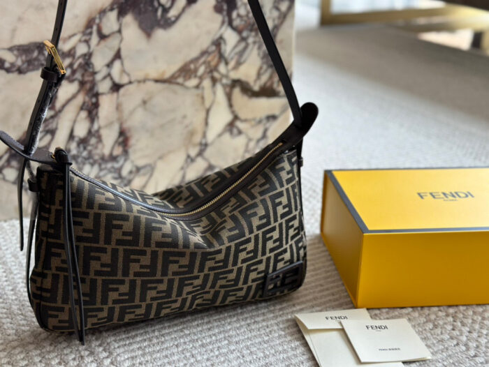 Fendi New Ff Monogram Underarm Bag Early Autumn Sensation - Image 1
