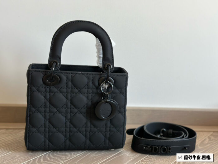 Dior Lady Dior Satin Calfskin Versatile Tote Bag - Image 3