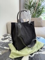 Burberry Classic Brand Logo All-Over Print Large Capacity Cotton Detail Tote Bag Men'S Style Black - Image 2