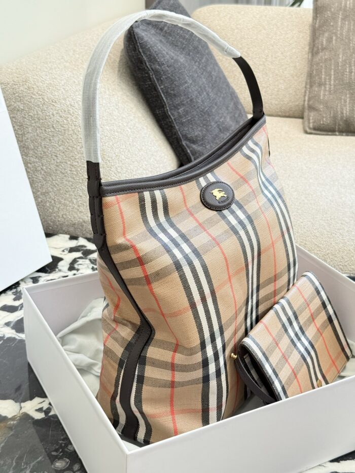 Burberry New Check Tote Bag - Image 4
