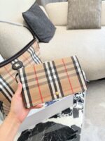 Burberry New Check Tote Bag - Image 5