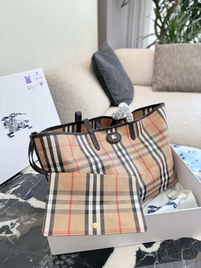 Burberry New Check Tote Bag - Image 2