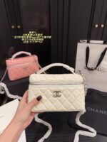 Chanel 25B Star Lp Lunchbox Bag Silver-Tone Buckle, Star Logo, Crystal Embellishments, Alligator Leather - Image 2