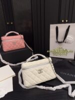 Chanel 25B Star Lp Lunchbox Bag Silver-Tone Buckle, Star Logo, Crystal Embellishments, Alligator Leather - Image 8