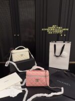 Chanel 25B Star Lp Lunchbox Bag Silver-Tone Buckle, Star Logo, Crystal Embellishments, Alligator Leather - Image 13