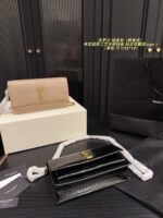 Yves Saint Laurent Crocodile-Embossed/Smooth Grain Leather Chain Bag Jewellery-Grade Craftsmanship Iconic Ysl Logo - Image 4