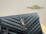 Yves Saint Laurent Woc Envelope Bag Silver Buckle Versatile Carrying Options Elegant And Refined - Image 5