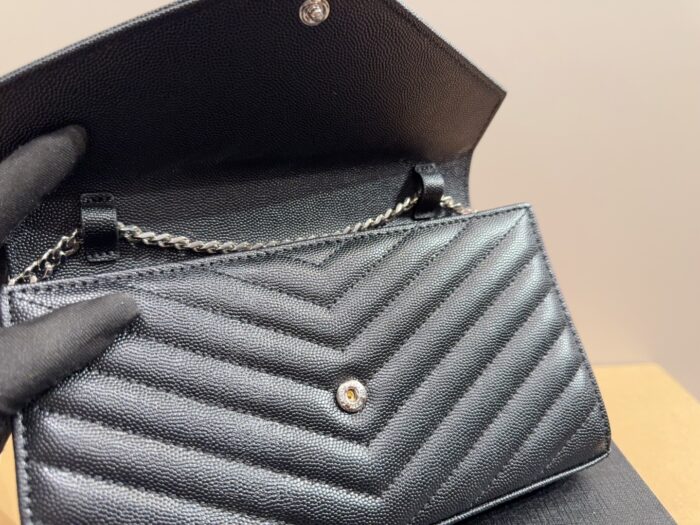 Yves Saint Laurent Woc Envelope Bag Silver Buckle Versatile Carrying Options Elegant And Refined - Image 8