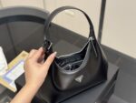 Prada Hobo Shoulder Bag Spacious Capacity Perfect For Parties And Everyday Use - Image 4