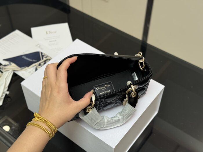 Dior Lady Sheepskin Crossbody Lady Dior Bag 2025 New Silhouette Dual Straps - Image 4