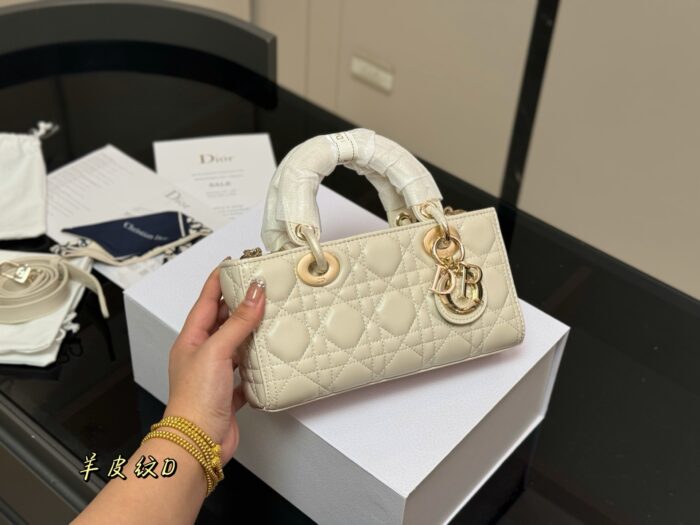 Dior Lady Sheepskin Crossbody Lady Dior Bag 2025 New Silhouette Dual Straps - Image 11
