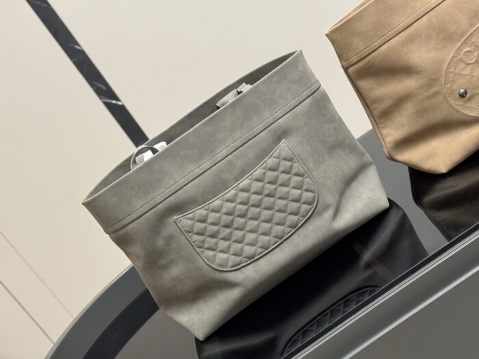 Chanel Denim Beach Bag - Washed And Distressed Finish - Image 7