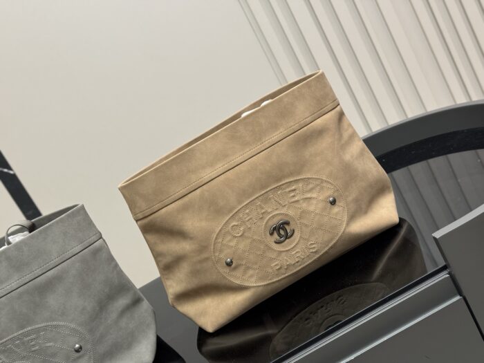 Chanel Denim Beach Bag - Washed And Distressed Finish - Image 9