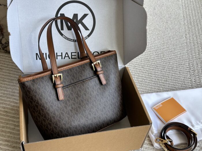 Michael Kors New Tote Bag Clean Silhouette With Long Shoulder Strap Design - Image 6