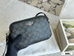 Coach Compact Camera Bag With Double Zipper Closure – Small In Size Yet Spacious Inside. Dimensions: 19 × 12 Cm - Image 12