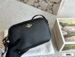 Coach Compact Camera Bag With Double Zipper Closure – Small In Size Yet Spacious Inside. Dimensions: 19 × 12 Cm - Image 13