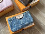 Louis Vuitton Monogram/Denim Coin Purse Card Holder Car Key Accessory Adorable And Practical - Image 2