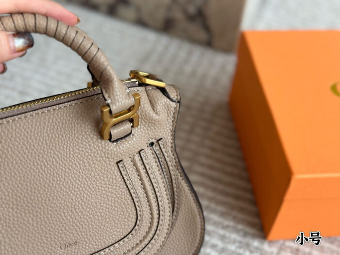 Chloe Handheld Saddle Bag Cowhide Leather Suede / Fringe / Rivets / Horseshoe Buckle Retro Elegance - Image 2