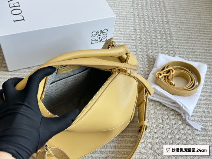 Loewe Puzzle Geometric Leather Bag With Dual Shoulder Straps And Box - Image 9