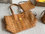Mcm Reversible Tote Bag With Visetos Print And Detachable Inner Pouch – Handheld, Shoulder, Crossbody - Image 9