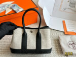 Hermès Mini Garden Handbag Exquisitely Charming Complimentary Silk Scarf And Pendant Complete With Box - Image 7