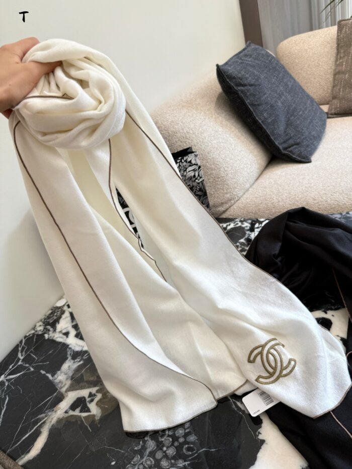 Chanel Ink-Washed Cashmere Scarf With Box Handbag - Image 6