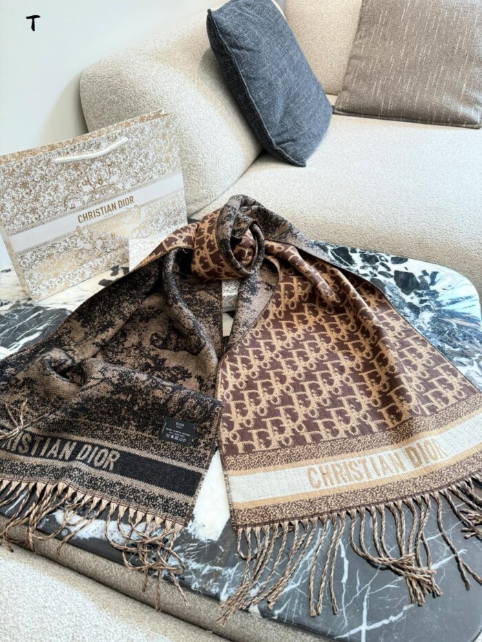 Dior Double-Faced Cashmere Scarf (With Box Tote Bag) - Image 1