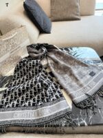 Dior Double-Faced Cashmere Scarf (With Box Tote Bag) - Image 3