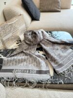 Dior Double-Faced Cashmere Scarf (With Box Tote Bag) - Image 4