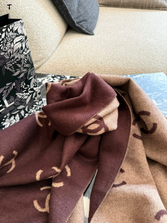 Chanel Double C Print Fringe Scarf (With Box Handbag) - Image 6