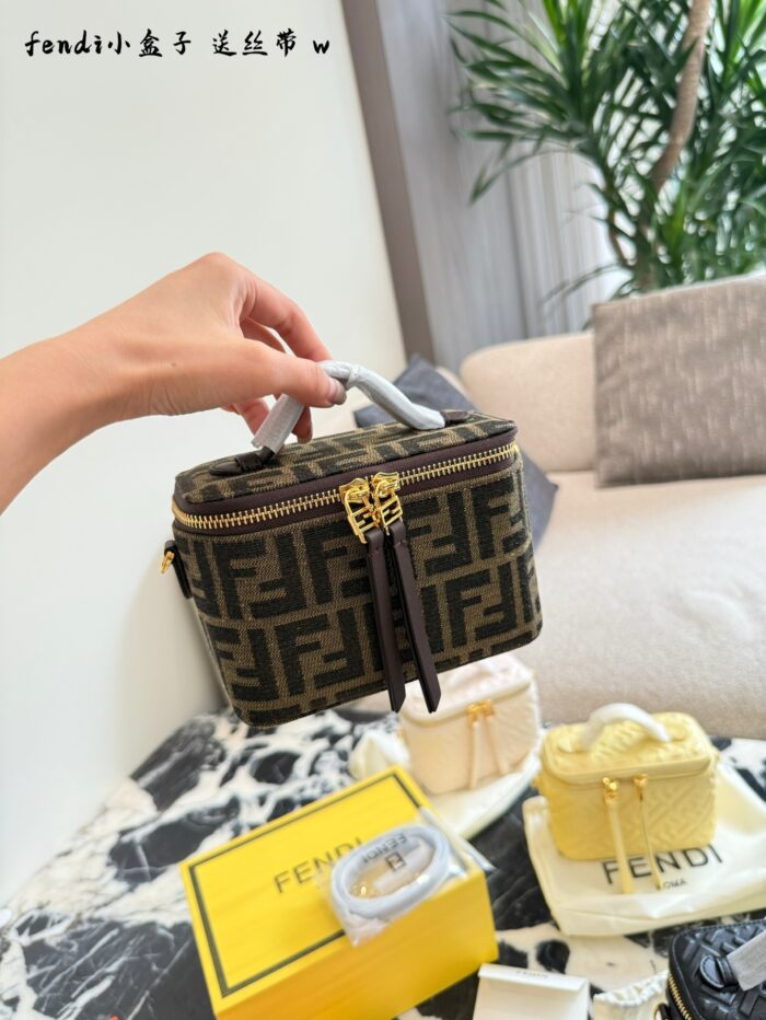 Fendi Exquisitely Crafted Mini Box Bag - Image 3
