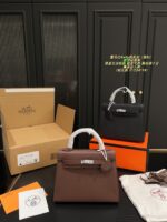 Hermès Kelly Bag (Silver Buckle) An Absolute Must-Have For Sophisticated Style - Image 17