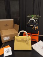 Hermès Kelly Bag (Gold Buckle) Exudes Sophistication And Elegance - Image 18