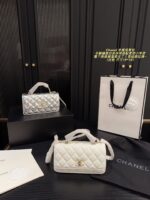 Chanel 24S Spring/Summer Pearl Handbag Black & Champagne Gold Lambskin With Multiple Compartments - Image 14