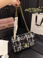 Chanel 24K Tweed Cf Flap Bag With Sheepskin Lining Autumn/Winter Atmosphere Classic Spacious Design - Image 3