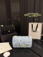 Chanel 24K Tweed Cf Flap Bag With Sheepskin Lining Autumn/Winter Atmosphere Classic Spacious Design - Image 17