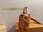 Louis Vuitton Capucines Handbag Timeless, Sophisticated And Versatile - Image 7