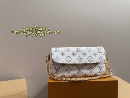 Louis Vuitton Voyage Ivy Mahjong Bag Chain-Strap Underarm Crossbody For Versatile Styling